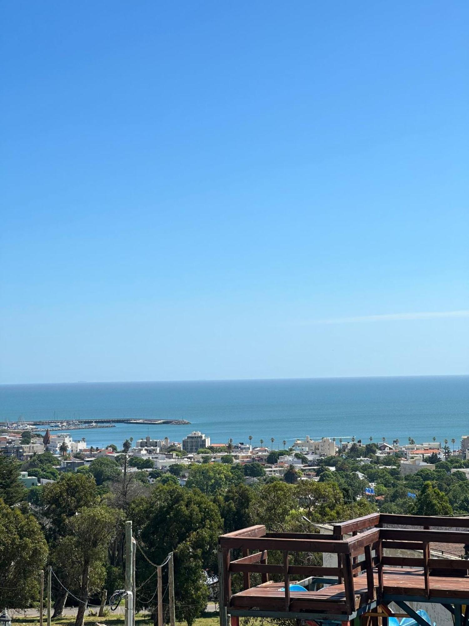 Complejo Laderas Del Cerro Hotel Piriapolis Exterior photo